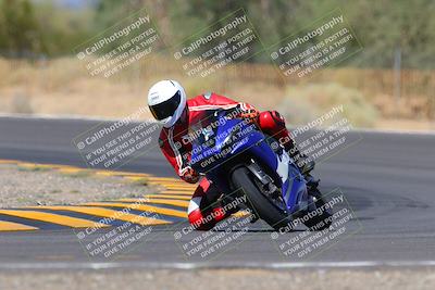 media/Oct-03-2022-Moto Forza (Mon) [[5f077a3730]]/Intermediate Group/Session 3 (Turn 3)/